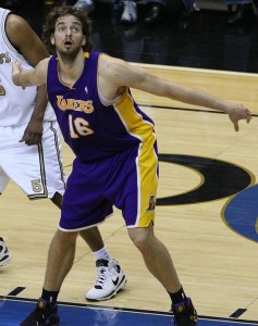 Pau Gasol. Fonte: Keith Allison (Wikipedia).