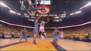 Baron Davis, con una schiacciata su Kirilenko che fece impazzire la baia