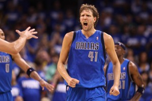 Dirk Nowitzki, simbolo della franchigia, sarebbe disposto a rinunciare al suo posto in quintetto pur di vincere un altro anello