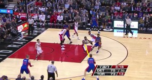 Amir Johnson aiuta troppo su Jennings e lascia solo Jerebko