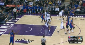 Josh Smith porta un secondo blocco