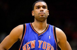 Allan Houston poco prima dell'infortunio che gli evitò di essere vittima della Houston rule.
