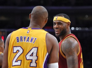 Kobe Bryant e LeBron James.