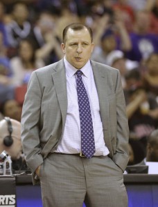 Tom Thibodeau pensieroso