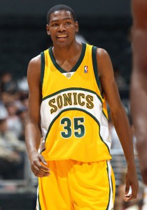 Un sorridente Durant ai SuperSonics