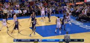 Durant mette il layup