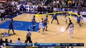 Ellis e Wright giocano un pick and roll