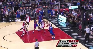 Ognuno rimane accoppiato col suo uomo e Jennings mette il floater