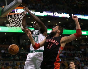 Brandon Bass sopra il ferro contro Valanciunas