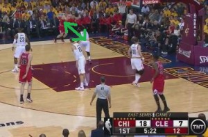 Dunleavy tira con spazio