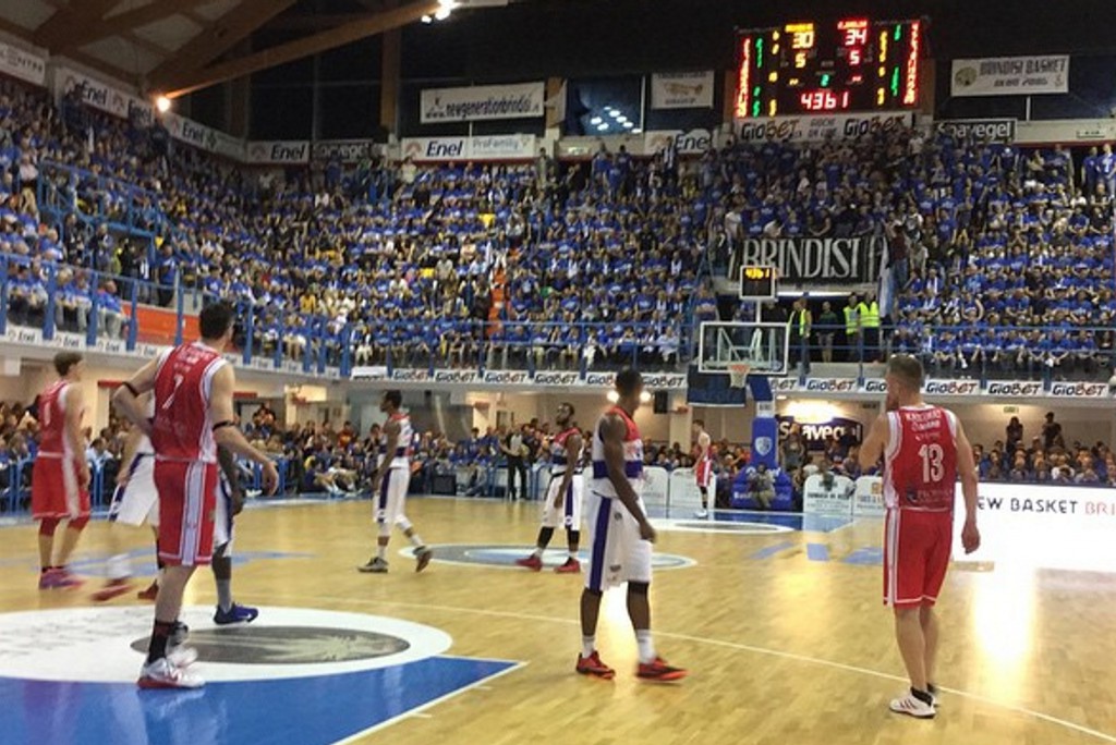 Equilibrio in gara 3 come in tutta la serie tra Enel e Grissin Bon.