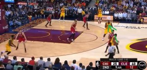 Irving la passa a Perkins