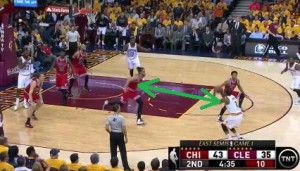 Jones tira con spazio