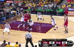 La difesa dei Cavs collassa