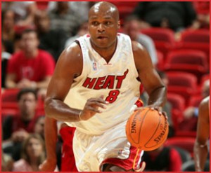 hpg0607_061025_walker