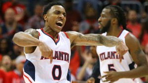 la-sp-wizards-hawks-teague-carroll