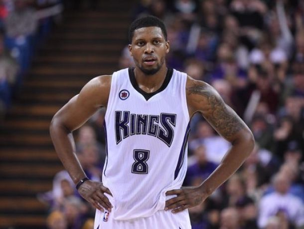 Kings su Rondo ma bisogna creare più spazio salariale: Rudy Gay pronto a fare le valigie?