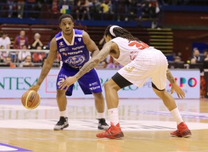 ragland_vs_moss-300x219