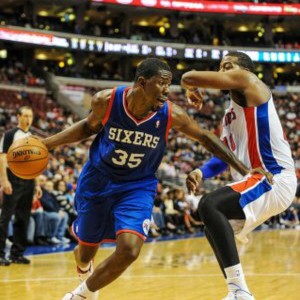 Henry Sims, neo-Suns per il training camp