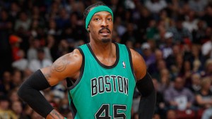 Gerald Wallace l'anno passato con la divisa dei Boston Celtics