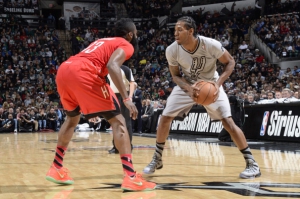 Harden e Leonard a confronto