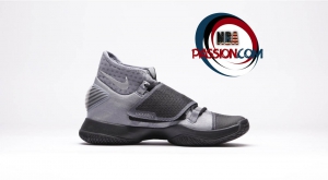 Ecco la variante grigia della scarpa-Nike Zoom Hyperrev