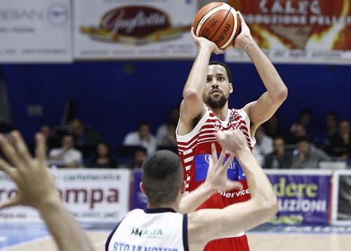 Austin Daye, oggi 14 punti ma prestazione deludente