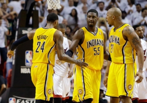 George, Hibbert e West in Gara 1 delle Eastern Conference Finals del 2013