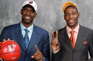 Le prime due scelta al draft 2007: Greg Oden (a sinistra) e Kevin Durant