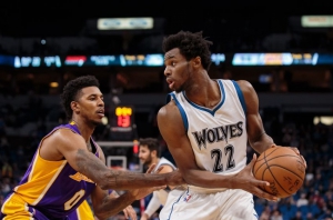 Andrew Wiggins nella partita da 47 punti contro i Lakers