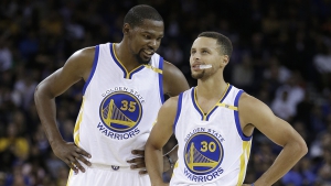 Stephen Curry e Kevin Durant in maglia Warriors