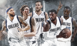 Il quintetto dei Mavs stagione 2016/17. Da sinistra: Deron Williams, Dirk Nowitzki, Andrew Bogut, Wesley Matthews, Harrison Barnes