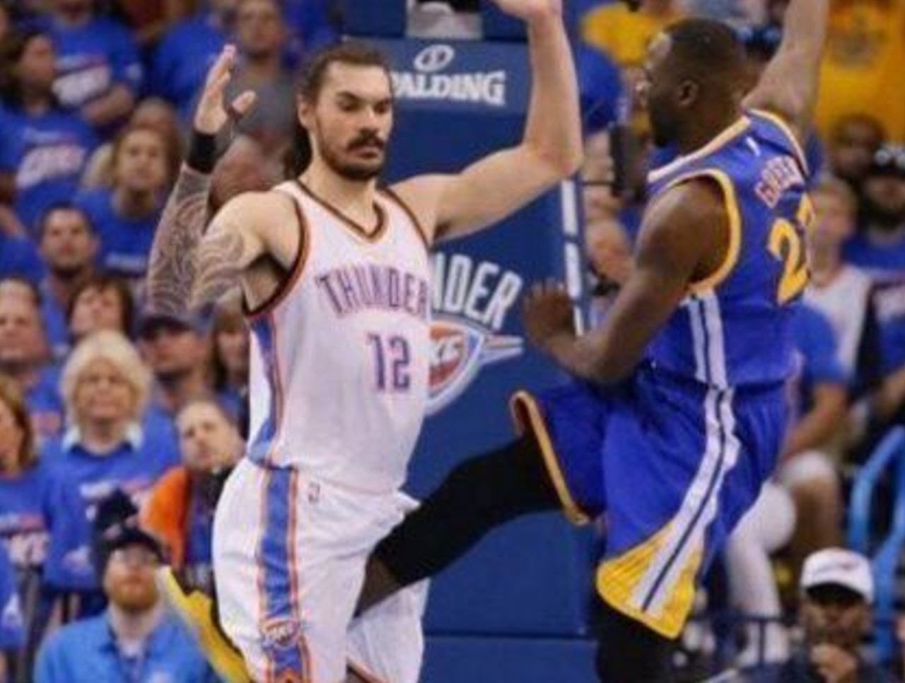 Il flagrant di Green su Adams