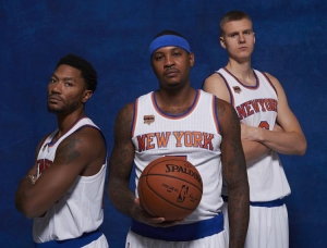 Da sinistra: Derrick Rose, Carmelo Anthony e Kristaps Porzingis
