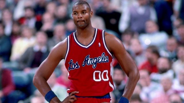 Benoit Benjamin lo 00 dei Clippers.
