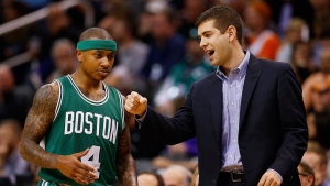 Isaiah Thomas e coach Brad Stevens
