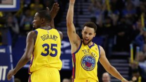 Regular season ricca di insidie per gli Warriors di Kevin Durant e Stephen Curry