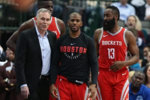 Regular season da protagonisti per i Rockets di Mike D'Antoni, Chris Paul e James Harden (#13)