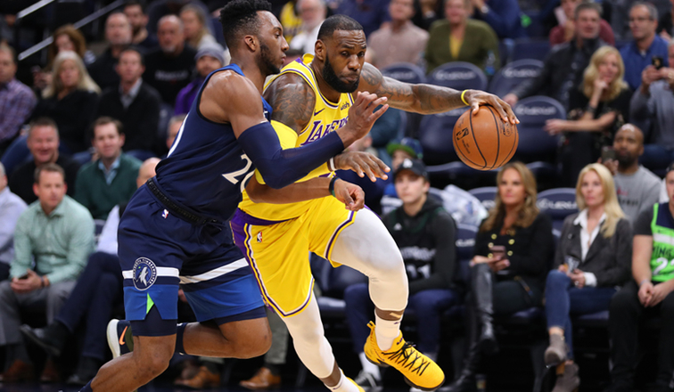 LeBron James, Los Angeles Lakers vs Minnesota Timberwolves at Target Center