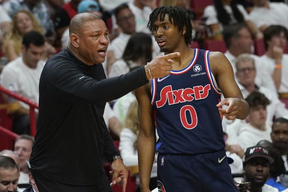 76ers, Doc Rivers dopo gara 1: "DeAndre Jordan partirà ancora in quintetto"