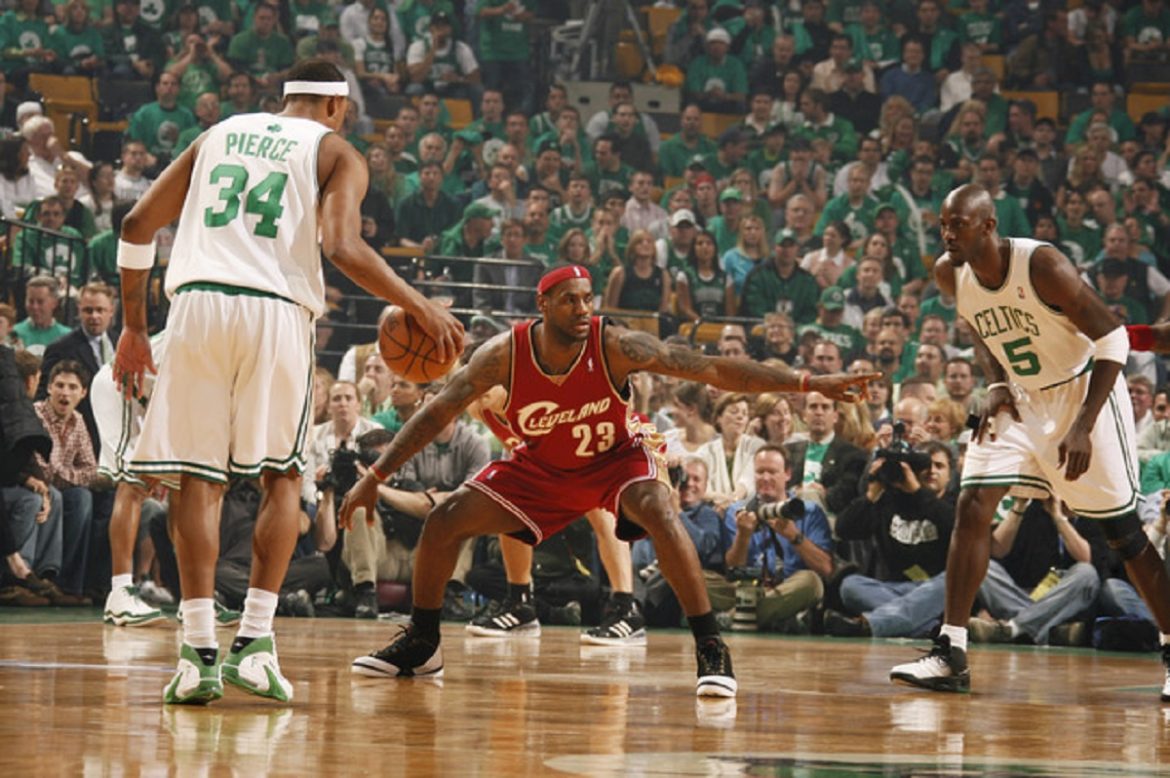 Cleveland Cavaliers v Boston Celtics, Game 5