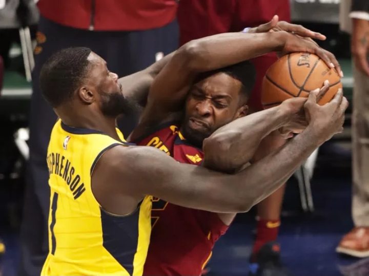 Lance Stephenson vs Jeff Green