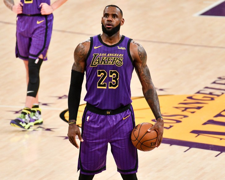 lebron james tiri liberi