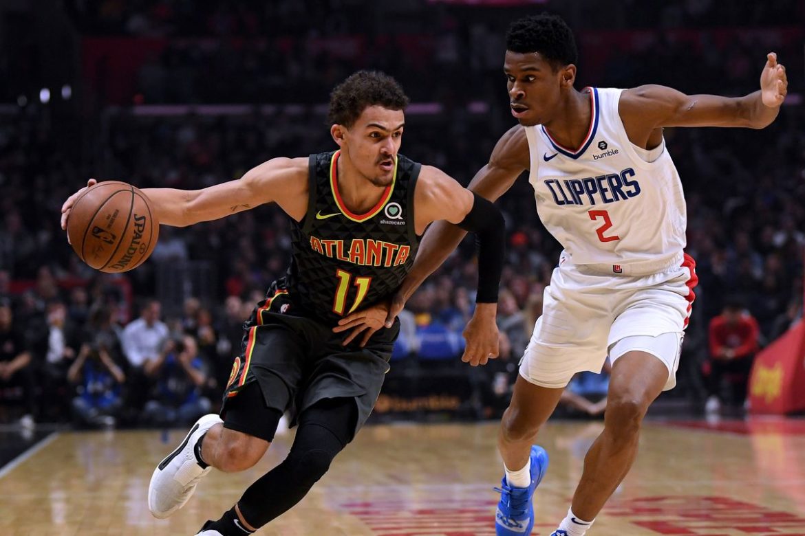 Trae Young marcato da Shai Gilgeous-Alexander