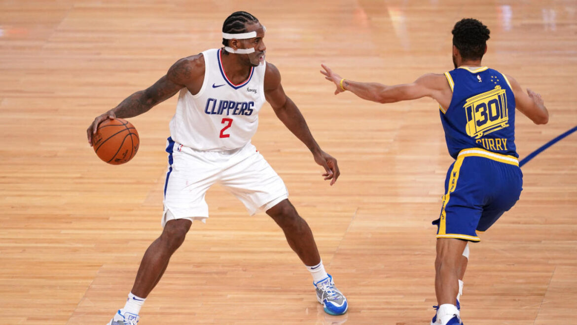 I-Clippers-perdono-dopo-essere-stati-avanti-di-22-punti-e-Leonard-rimprovera-l-atteggiamento