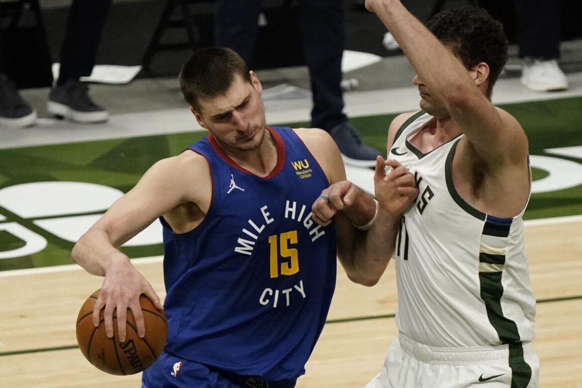 nikola jokic wilt chamberlain