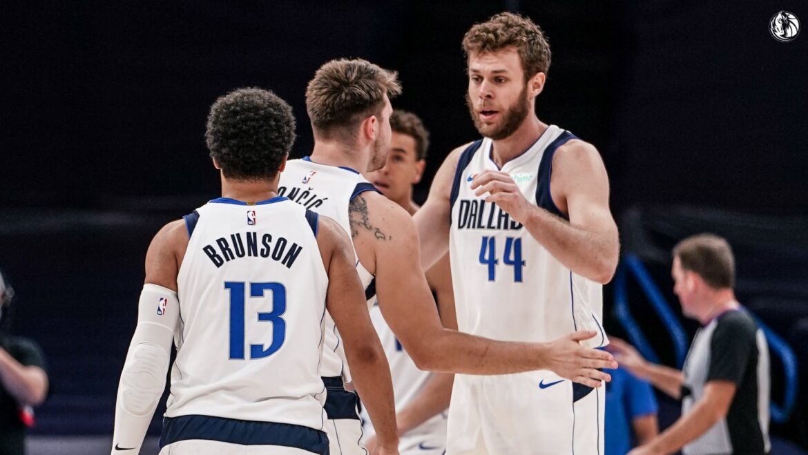 Nicolò Melli Dallas Mavs