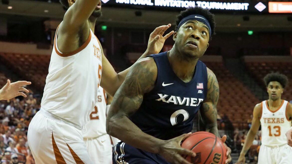 Tyrique Jones Pesaro