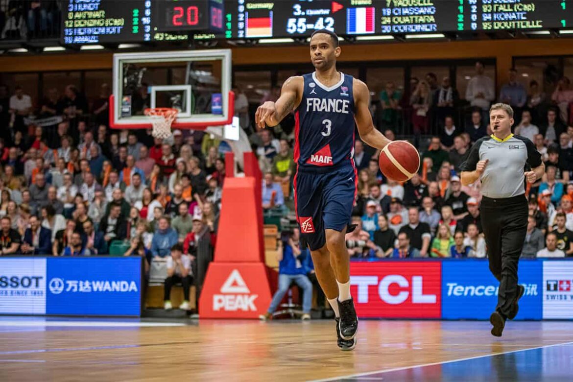 Michineau firma con la GeVi Napoli