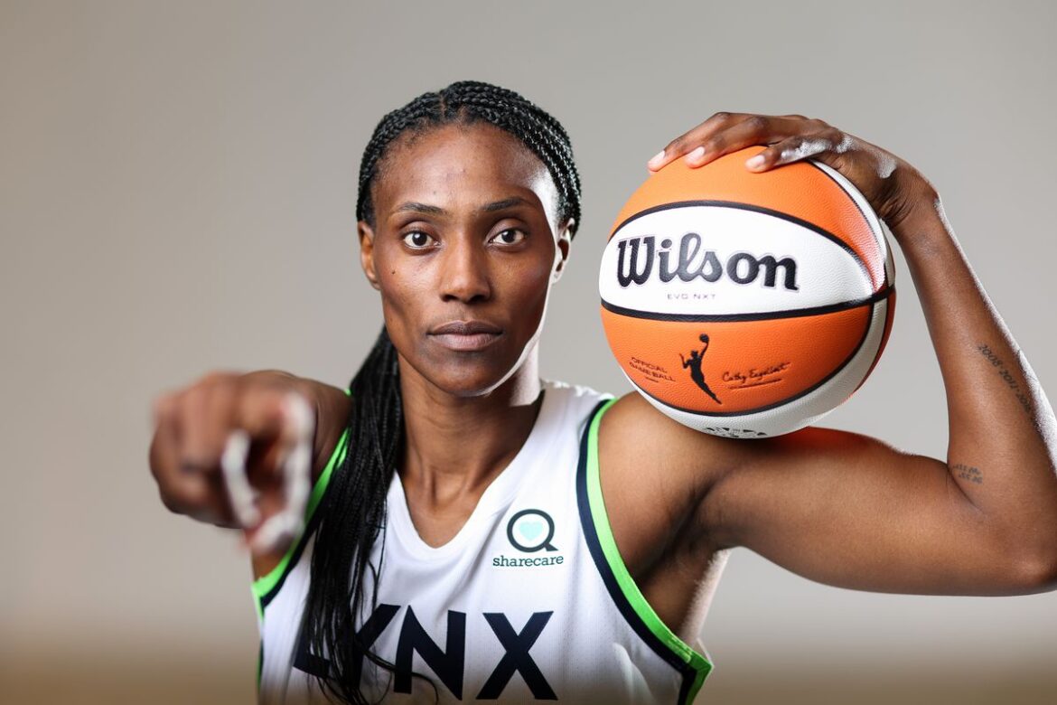 Sylvia Fowles ritiro